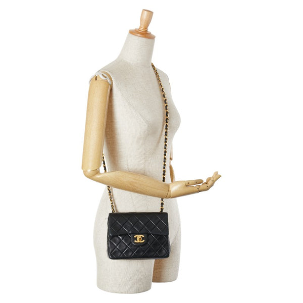 シャネル ミニマトラッセ ココマーク チェーン ショルダーバッグ ブラック ラムスキン レディース CHANEL 【中古】