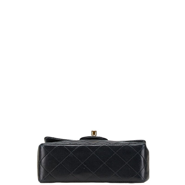 シャネル ミニマトラッセ ココマーク チェーン ショルダーバッグ ブラック ラムスキン レディース CHANEL 【中古】