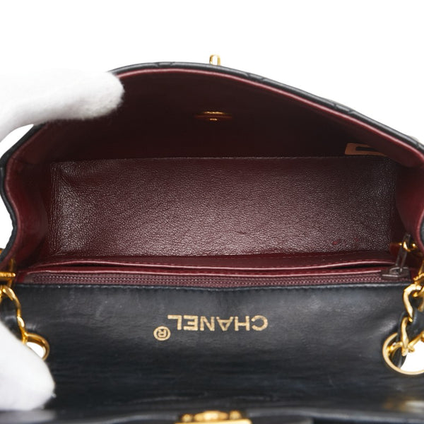 シャネル ミニマトラッセ ココマーク チェーン ショルダーバッグ ブラック ラムスキン レディース CHANEL 【中古】