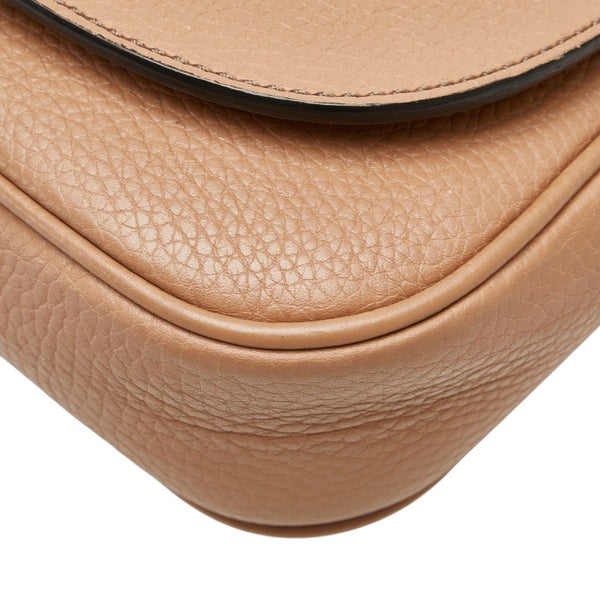 グッチ インターロッキングG  ソーホー 斜め掛け チェーンショルダーバック 536224 ベージュ レザー レディース GUCCI 【中古】