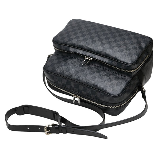 ルイ ヴィトン ダミエ グラフィット イオ ショルダーバッグ N45252 グレー ブラック PVC レザー メンズ LOUIS VUITTON 【中古】