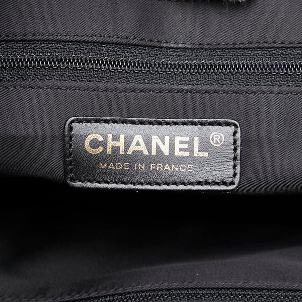 シャネル ニュートラトートPM トートバッグ ハンドバッグ ブラック キャンバス レザー レディース CHANEL 【中古】