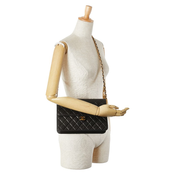 シャネル マトラッセ ココマーク プッシュロック チェーン ショルダーバッグ ブラック ラムスキン レディース CHANEL 【中古】