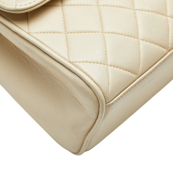 シャネル ココマーク マトラッセ ミニハンドバッグ ベージュ レザー レディース CHANEL 【中古】