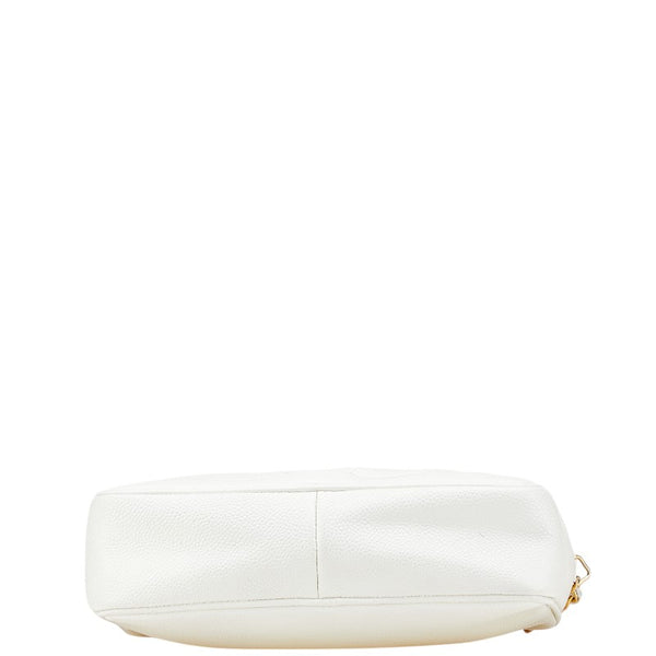 シャネル トリプルココマーク ショルダーバッグ ホワイト キャビアスキン レディース CHANEL 【中古】