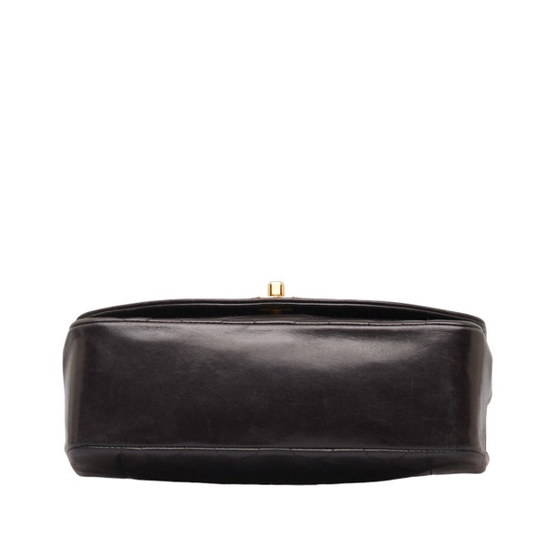 シャネル マトラッセ ダイアナ23 チェーン ショルダーバッグ  ブラック ラムスキン レザー レディース CHANEL 【中古】