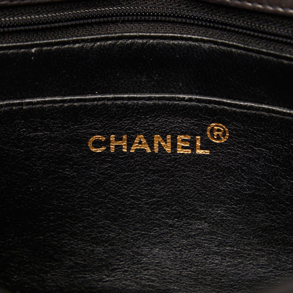 シャネル マトラッセ ダイアナ23 チェーン ショルダーバッグ  ブラック ラムスキン レザー レディース CHANEL 【中古】