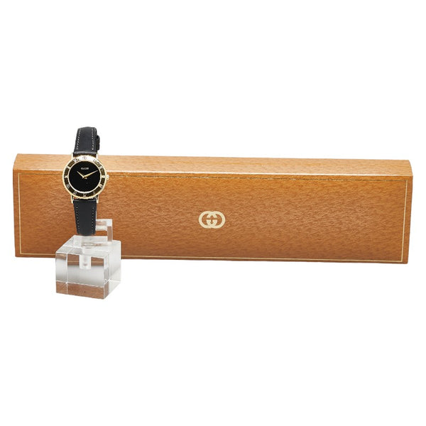 グッチ 腕時計 3000.2.L クオーツ ブラック文字盤 メッキ レザー レディース GUCCI 【中古】