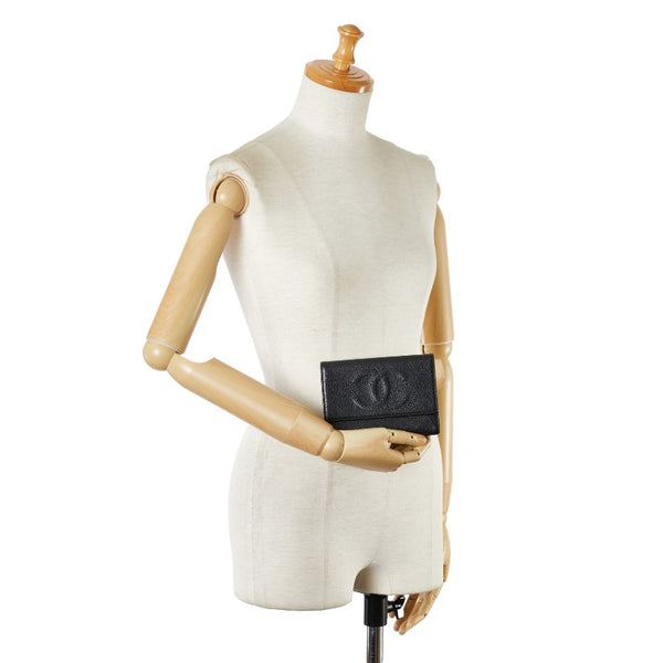 シャネル ココマーク 三つ折り財布 ブラック キャビアスキン レディース CHANEL 【中古】