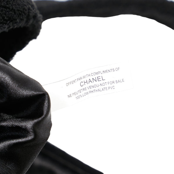 シャネル ノベルティ ココマーク 斜め掛け ショルダーバッグ ブラック ホワイト パイル レディース CHANEL 【中古】