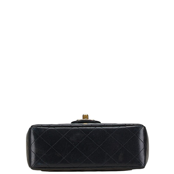 シャネル マトラッセ ココマーク チェーン ショルダーバッグ ブラック ラムスキン レディース CHANEL 【中古】