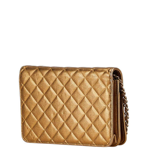 シャネル マトラッセ ココマーク 斜め掛け チェーン ウォレット ゴールド ラムスキン レディース CHANEL 【中古】