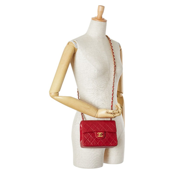 シャネル ココマーク ミニマトラッセ18 斜め掛け チェーン ショルダーバッグ レッド ラムスキン レディース CHANEL 【中古】