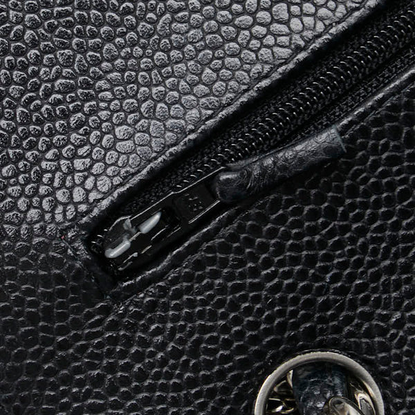 シャネル ココマーク ダブルフラップ デカマトラッセ30 チェーン ショルダーバッグ A58600 ブラック キャビアスキン レディース CHANEL 【中古】