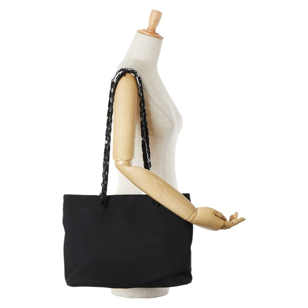 サルヴァトーレフェラガモ チェーン ショルダーバッグ AU-21 8803 ブラック ナイロン レディース Salvatore Ferragamo 【中古】