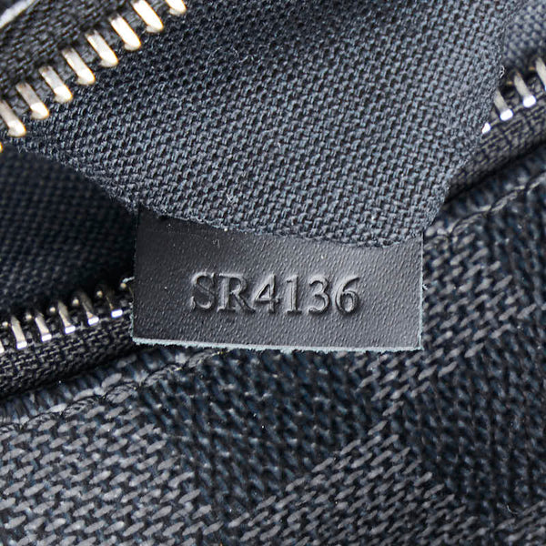 ルイ ヴィトン ダミエ グラフィット ミックPM 斜め掛け ショルダーバッグ N41211 ブラック PVC レザー メンズ LOUIS VUITTON 【中古】
