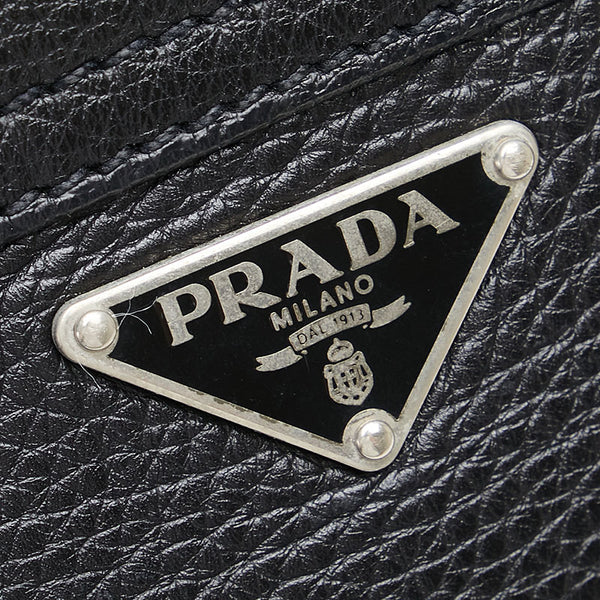 プラダ 三角ロゴプレート ワンショルダーバッグ ブラック レザー レディース PRADA 【中古】