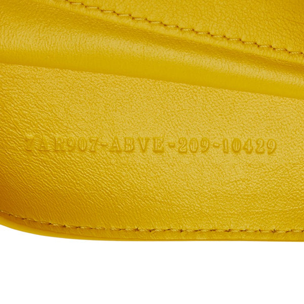 フェンディ ピーカブー ポケット ポーチ 7AR907 イエロー レザー レディース FENDI 【中古】