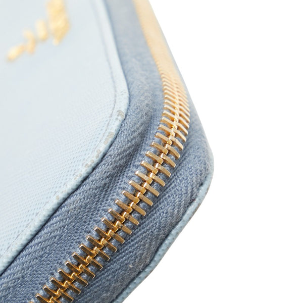 プラダ ラウンドファスナー 長財布 1M0506 ライトブルー サフィアーノレザー レディース PRADA 【中古】