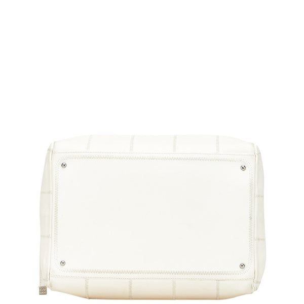 シャネル チョコバー ココマーク ハンドバッグ ミニボストン ホワイト キャビアスキン レディース CHANEL 【中古】