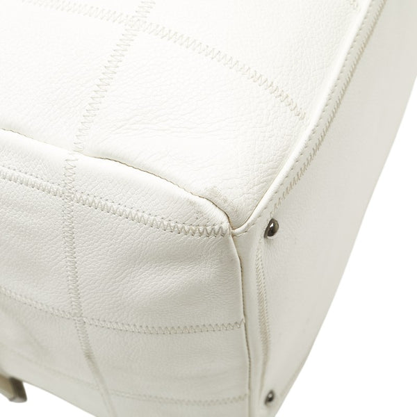 シャネル チョコバー ココマーク ハンドバッグ ミニボストン ホワイト キャビアスキン レディース CHANEL 【中古】