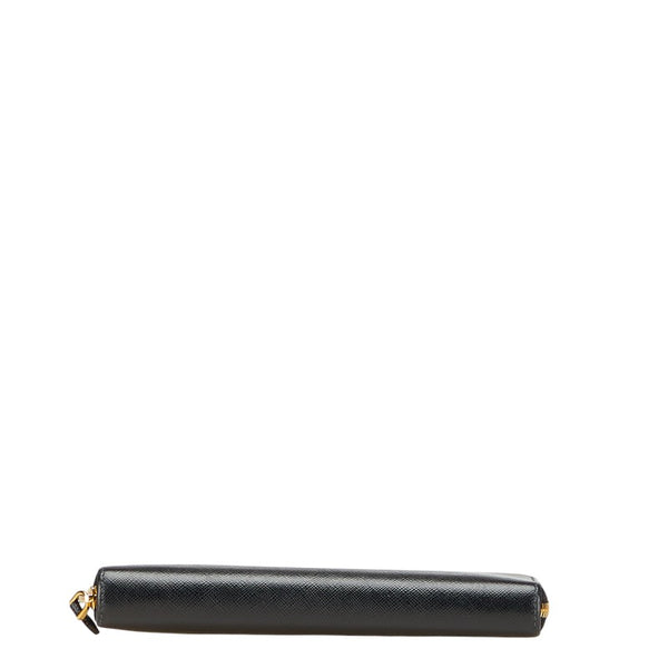 プラダ 三角ロゴプレート ラウンドジップ 長財布 ブラック ゴールド金具 サフィアーノレザー レディース PRADA 【中古】