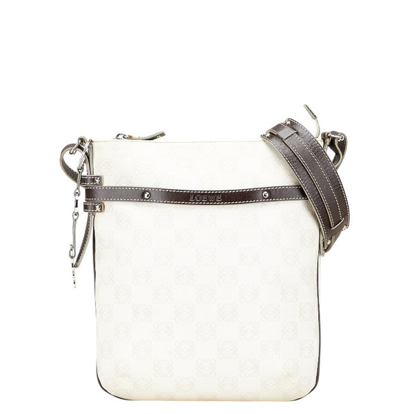 ロエベ リピート アナグラム 斜め掛け ショルダーバッグ 330605 ホワイト PVC レザー レディース LOEWE 【中古】