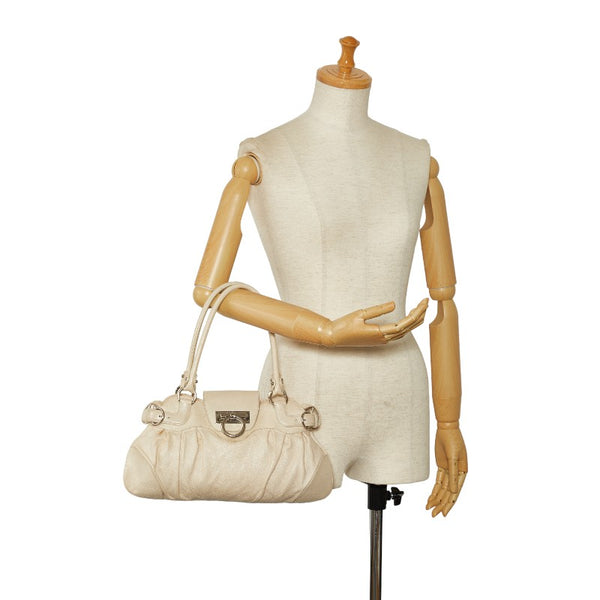 サルヴァトーレフェラガモ ガンチーニ ハンドバッグ AU-21 6317 ホワイト レザー レディース Salvatore Ferragamo 【中古】