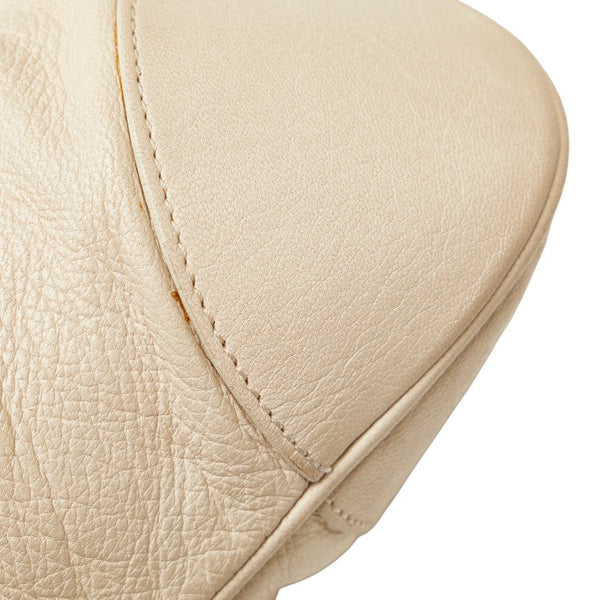 サルヴァトーレフェラガモ ガンチーニ ハンドバッグ AU-21 6317 ホワイト レザー レディース Salvatore Ferragamo 【中古】