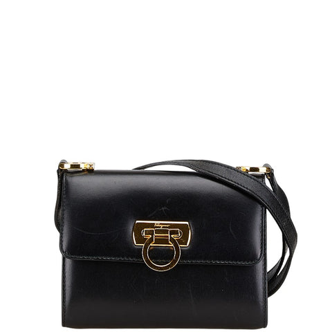 サルヴァトーレフェラガモ ガンチーニ ショルダーバッグ ブラック レザー レディース Salvatore Ferragamo 【中古】