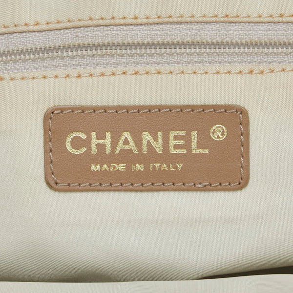 シャネル ニュートラベルライン トートMM トートバッグ ショルダーバッグ ベージュ ナイロン レザー レディース CHANEL 【中古】