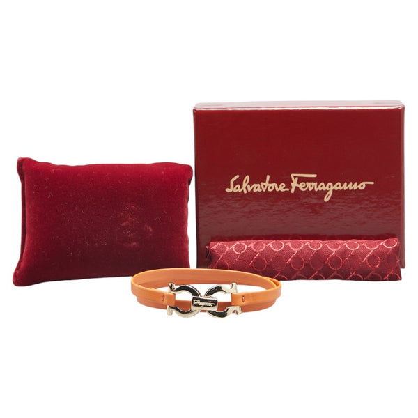 サルヴァトーレフェラガモ ガンチーニ ブレスレット 2連 オレンジ ゴールド レザー メッキ レディース Salvatore Ferragamo 【中古】