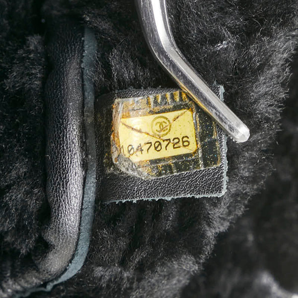 シャネル チョコバー ココマーク チェーン ショルダーバッグ ブラック ムートン スウェード レディース CHANEL 【中古】