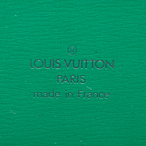 ルイ ヴィトン エピ カプチン 斜め掛け ショルダーバッグ M52344 ボルネオグリーン レザー レディース LOUIS VUITTON 【中古】