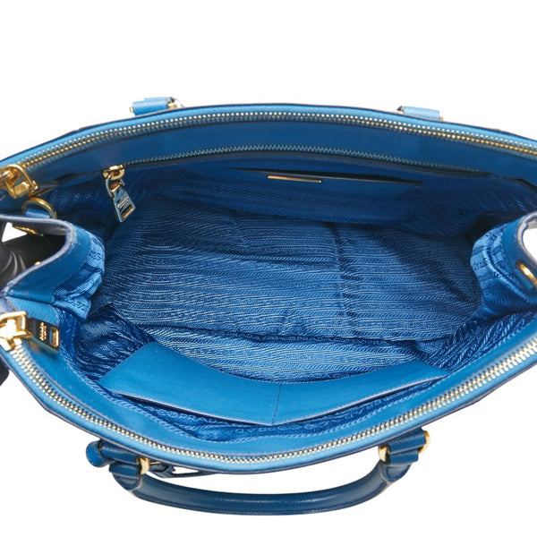 プラダ 三角ロゴプレート ハンドバッグ ブルー サフィアーノ レディース PRADA 【中古】