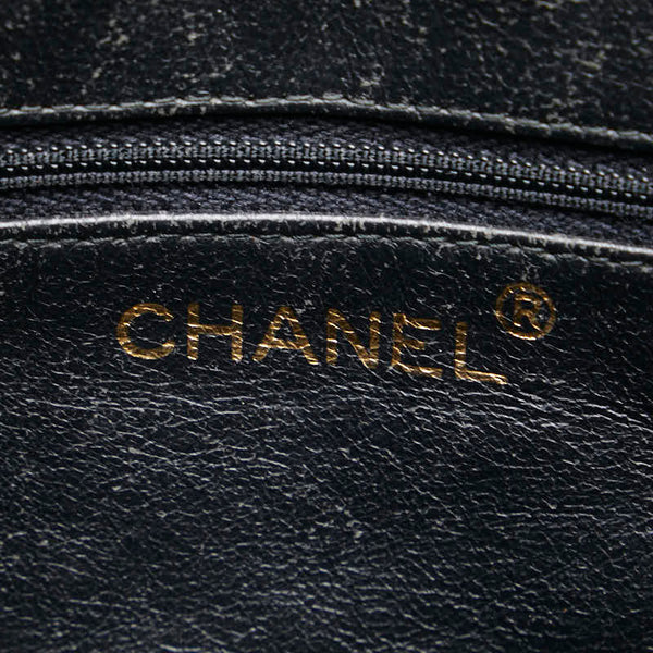 シャネル マトラッセ ココマーク フリンジ 斜め掛け ショルダーバッグ ブラック ラムスキン レディース CHANEL 【中古】
