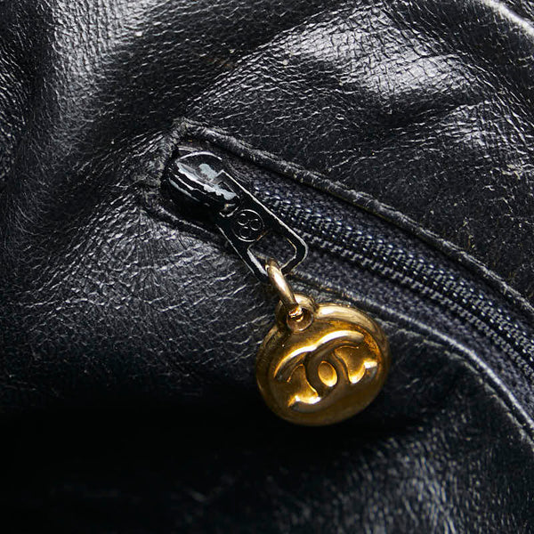 シャネル マトラッセ ココマーク フリンジ 斜め掛け ショルダーバッグ ブラック ラムスキン レディース CHANEL 【中古】