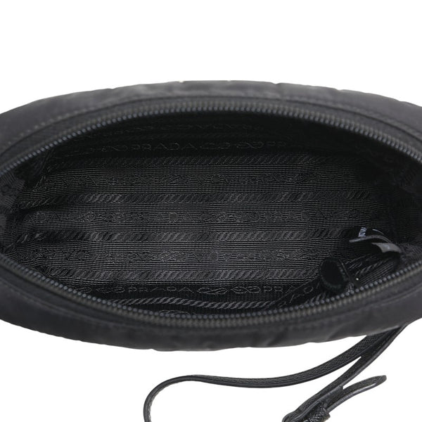 プラダ ヴェラ Re-Nylon トライアングルロゴ ポーチ 小物入れ ブラック ナイロン レディース PRADA 【中古】