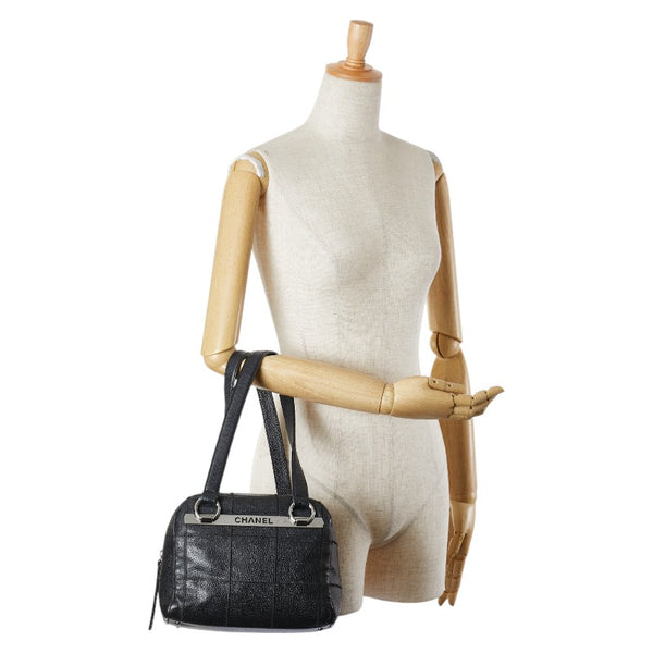 シャネル チョコバー ミニハンドバッグ ワンショルダーバッグ ブラック キャビアスキン レディース CHANEL 【中古】