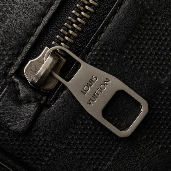 ルイ ヴィトン ダミエ アンフィニ アンブレール  ボディバッグ N41288 ブラック オニキス レザー レディース LOUIS VUITTON 【中古】