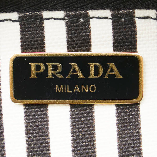 プラダ カナパ ポーチ コスメポーチ 小物入れ ブラック キャンバス レザー レディース PRADA 【中古】