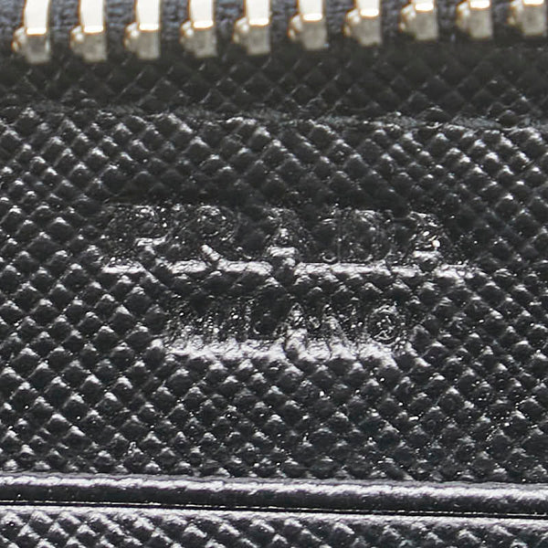 プラダ サフィアーノ ラウンドファスナー 長財布 1M0506 ブラック グレー レザー レディース PRADA 【中古】