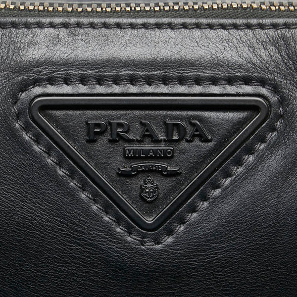 プラダ トライアングルロゴ 斜め掛け ショルダーバッグ 2VH124 ブラック レザー レディース PRADA 【中古】