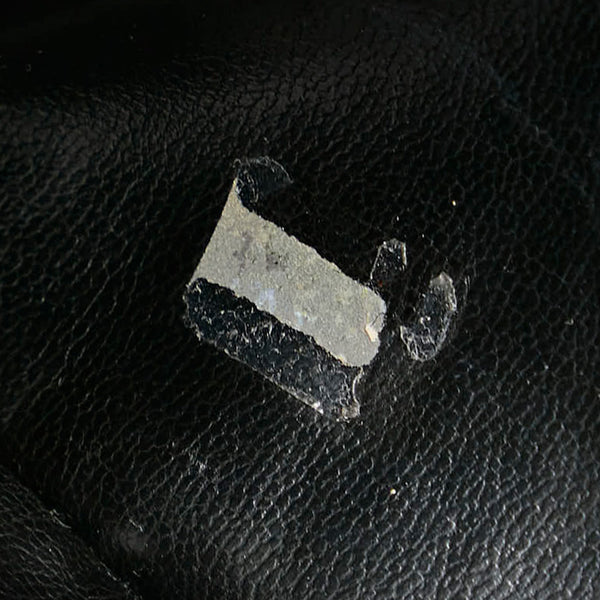 シャネル シェブロン Vステッチ ハンドバッグ ブラック キャビアスキン レディース CHANEL 【中古】