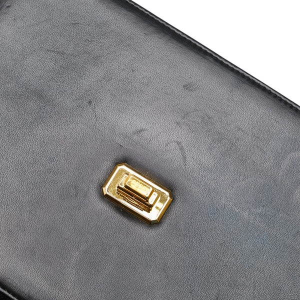 シャネル マトラッセ 台形 斜め掛け チェーン ショルダーバッグ ブラック ラムスキン レディース CHANEL 【中古】