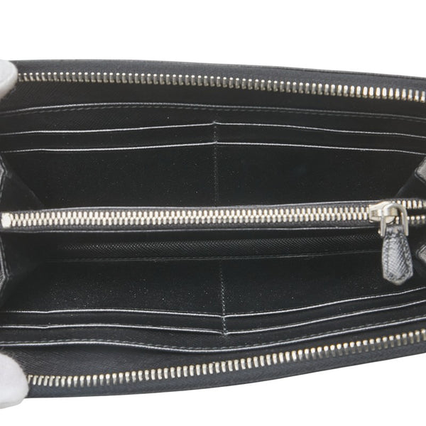 プラダ 三角ロゴプレート 長財布 ラウンドファスナー ブラック レザー メンズ PRADA 【中古】