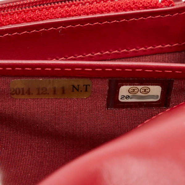 シャネル ココマーク マトラッセ 長財布 レッド パテントレザー レディース CHANEL 【中古】