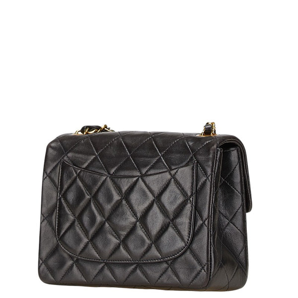 シャネル マトラッセ ココマーク チェーン ショルダーバッグ ブラック ラムスキン レディース CHANEL 【中古】
