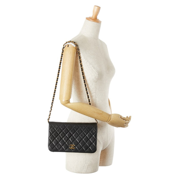 シャネル マトラッセ ココマーク プッシュロック チェーン ショルダーバッグ ブラック ラムスキン レディース CHANEL 【中古】