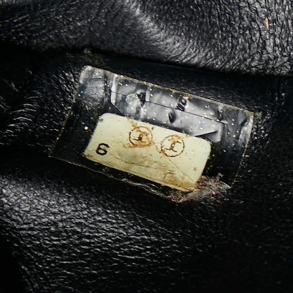 シャネル マトラッセ30 ココマーク ダブルフラップ チェーン ショルダーバッグ ブラック キャビアスキン レディース CHANEL 【中古】